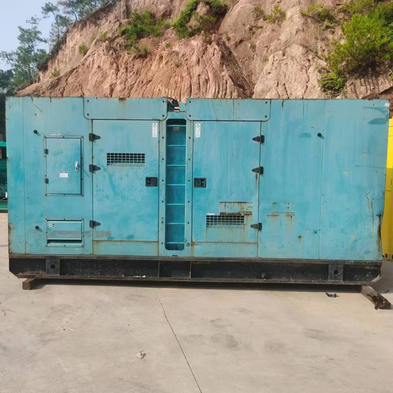 崇川300KW康明斯发电机组出租