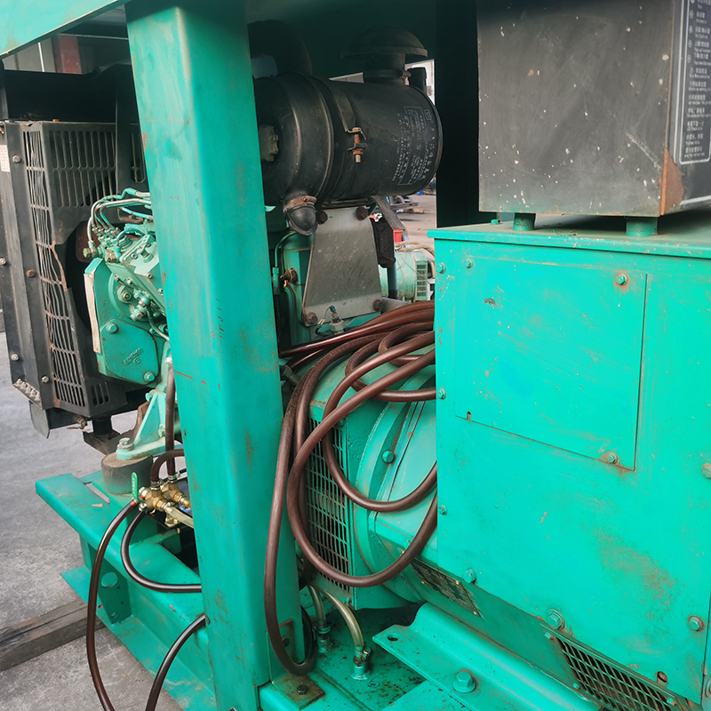 50KW康明斯二手发电机组出售价格-2011年出厂