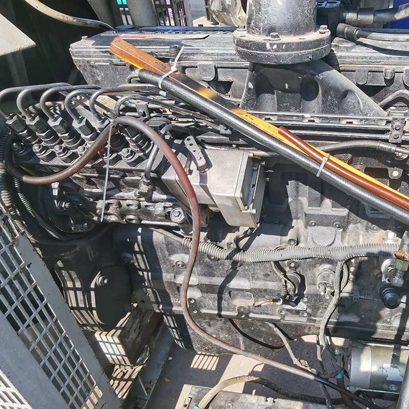 200KW东风康明斯二手发电机组出售-2015年出厂