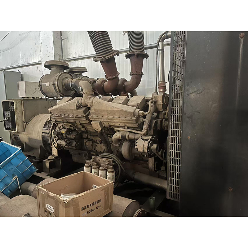 880KW康明斯二手发电机组销售价格-2009年出厂
