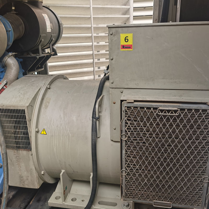 两台500KW玉柴840发电机组出售+并网控制+无锡斯坦福电机+全铜水箱-2019年出厂