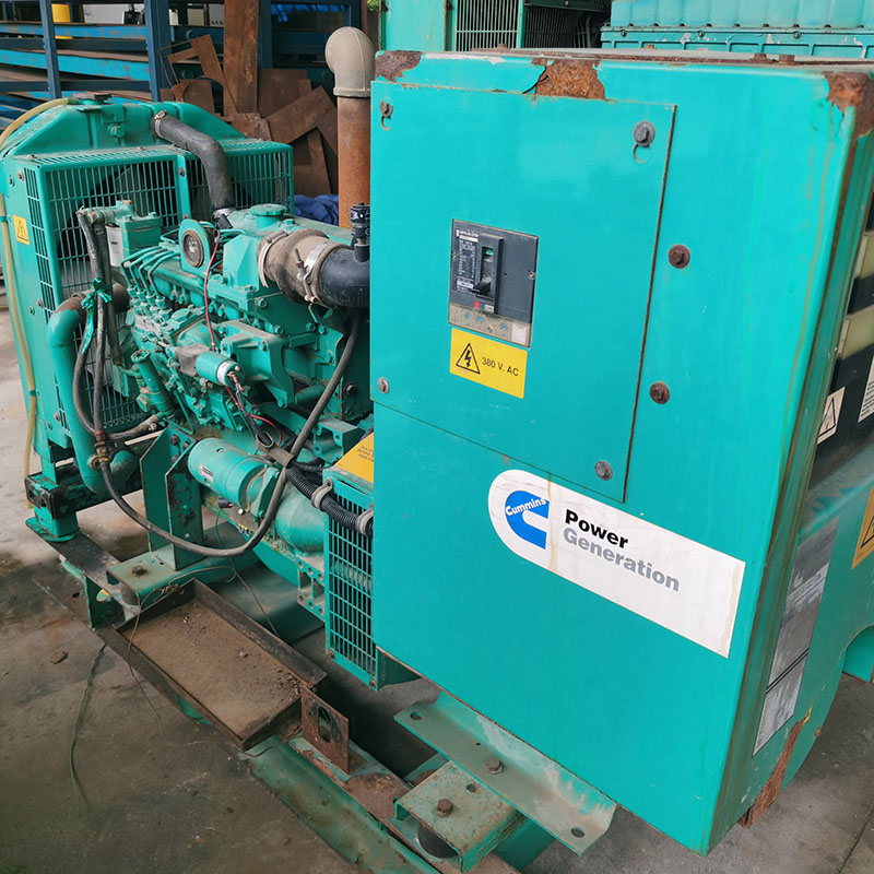 30KW原装进口康明斯二手发电机组销售-2002年出厂