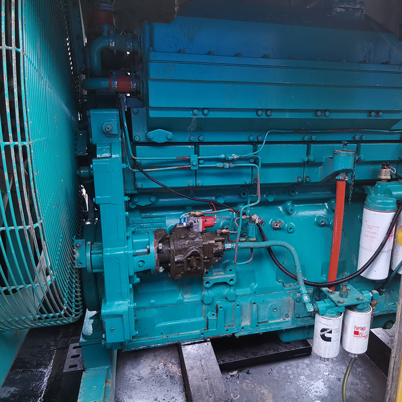 400KW美国康明斯二手静音款发电机组销售-2007年出厂