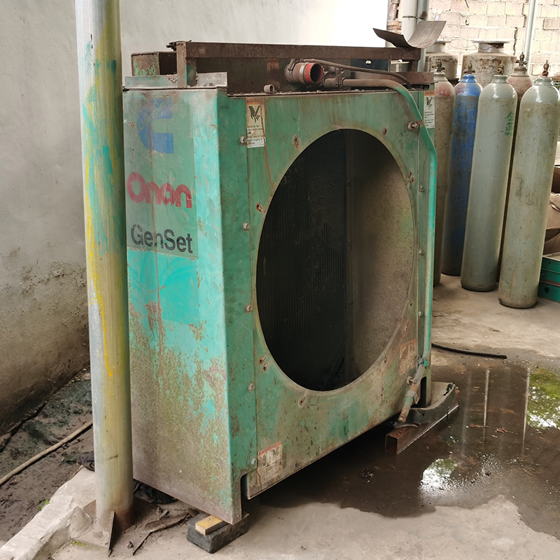 NTA855-G4康明斯二手发电机组全铜水箱散热器