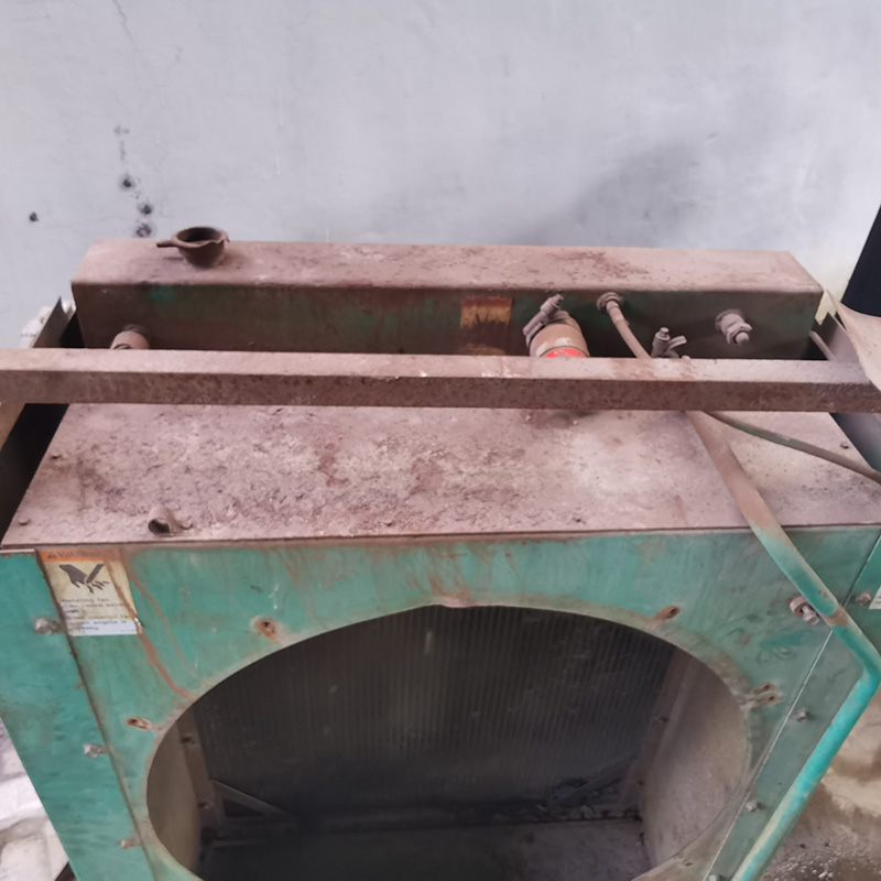 NTA855-G4康明斯二手发电机组全铜水箱散热器
