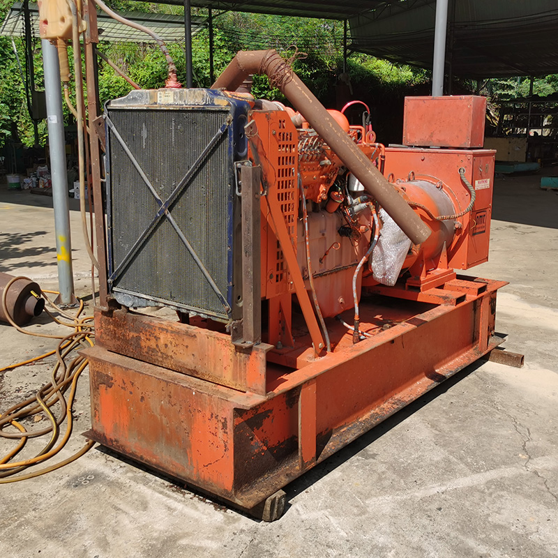 150KW美国康明斯二手发电机组出售厂家-2015年出厂