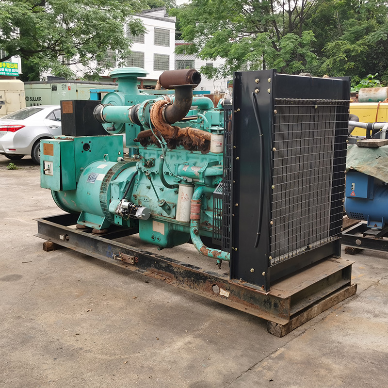 300KW重庆康明斯二手发电机组出售厂家-2018年出厂