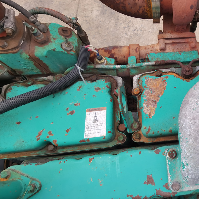 300KW美国康明斯二手发电机组出售价格-2008年出厂