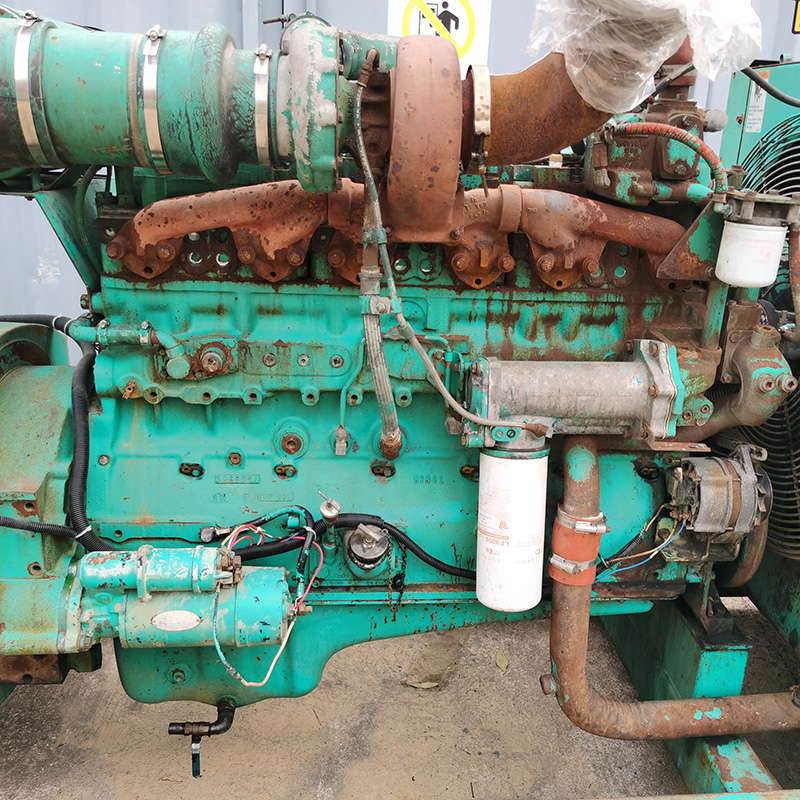 300KW美国康明斯二手发电机组出售价格-2008年出厂